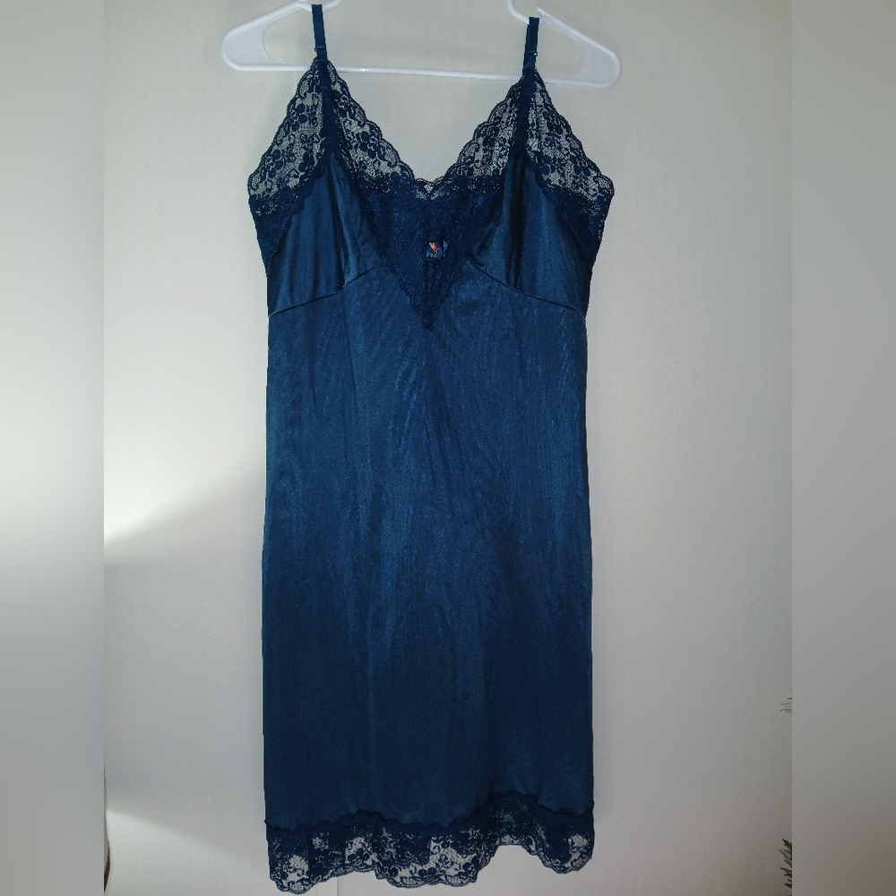 Vintage Sliperfection Nightie Full Slip 38 Blue